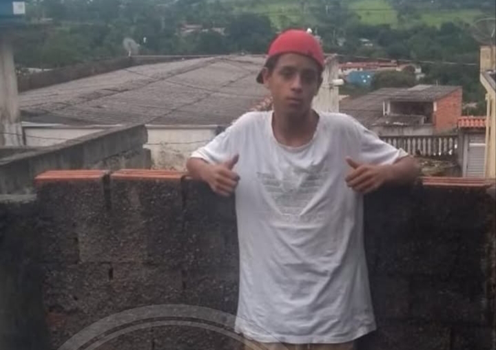  Família procura por adolescente desaparecido desde a manhã desta quarta-feira